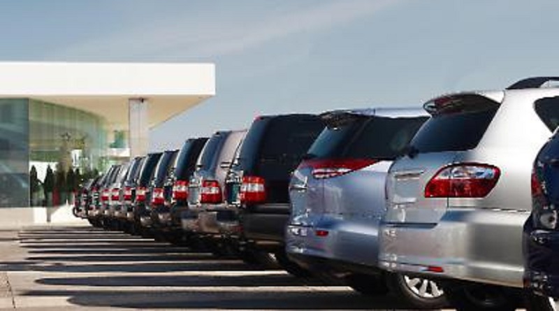 el consumo repunta gracias a las mayores ventas de automóviles