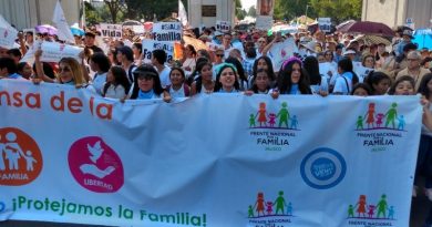 La hora de defender a los niños y a la familia