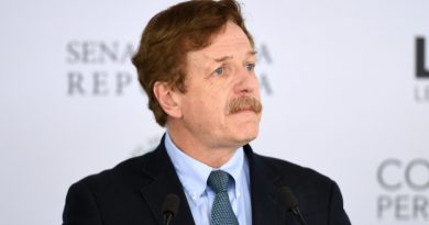 "El rescate de México se dará con la suma de todos, no de un solo hombre", asegura Juan Carlos Romero Hicks