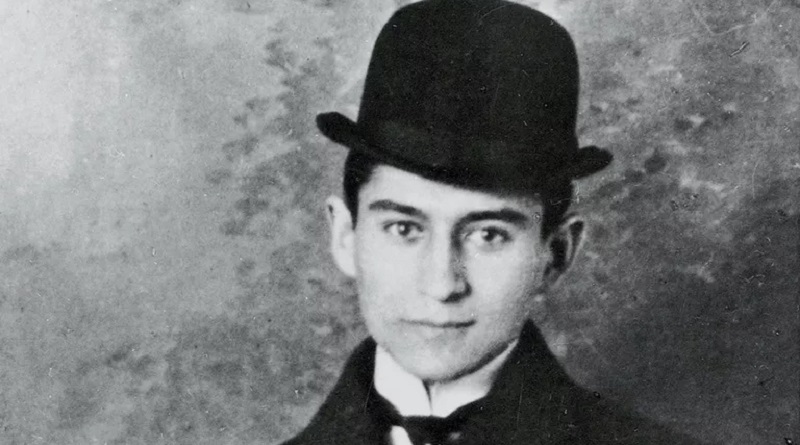 Franz Kafka tuvo una personalidad perturbada, sufría mucho internamente y se infravaloraba constantemente.