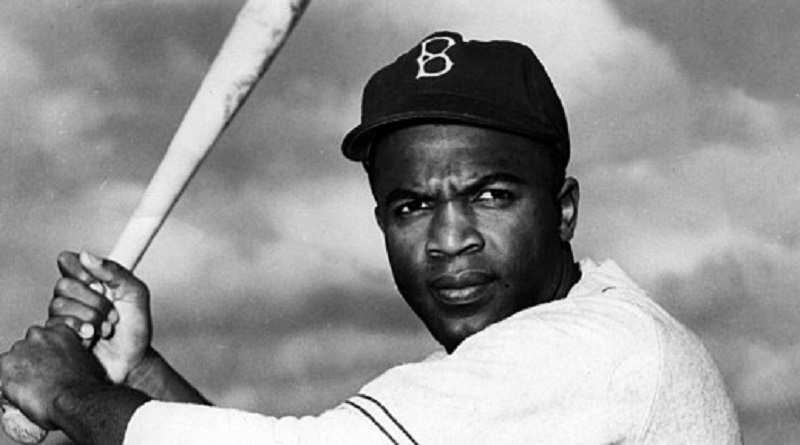 El jugador Jackie Robinson (1919-1972) poseía destacadas facultades para el beisbol.