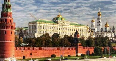 Vladimir impulsa estrategia para "desdolarizar" la economía y hoy sus reservas mayoritarias son oro y euros.