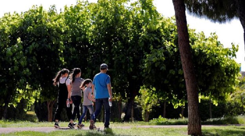 “Vivir en familia” significa aprender a “ceder ante los propios caprichos” y pensar primero qué es lo que hace feliz a los demás.