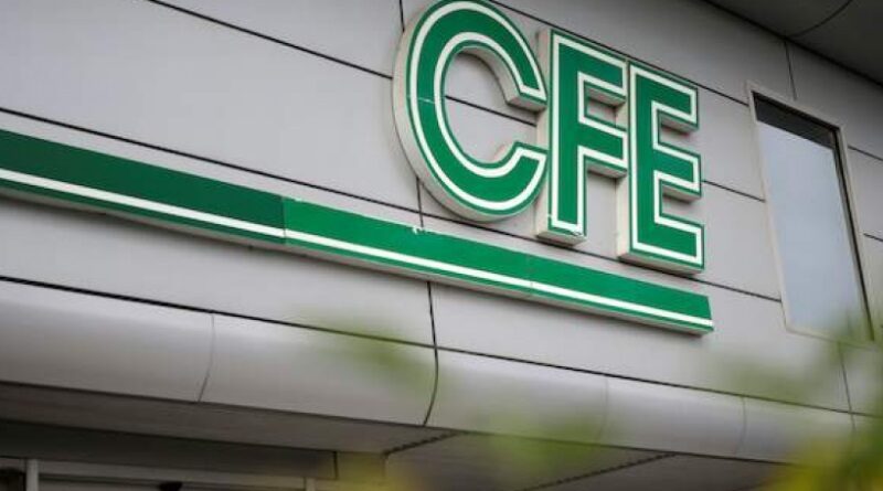 El presidente de la Asociación ConComercioPequeño, Gerardo Cleto López Becerra, demanda que la CFE liquide un adeudo por poco más de medio millón de pesos a una de sus empresas agremiadas.