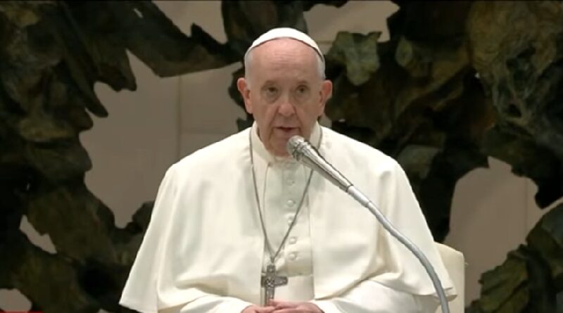 El Papa Francisco, nos anima a “fortalecer las raíces y reafirmar los valores” que nos constituyen como nación.