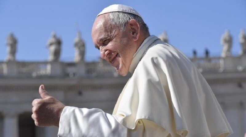 Los 85 años de edad del Papa Francisco, cumplidos el 17 de diciembre de 2021, muestran cómo una vida de fe es una vida fecunda, una vida que vale la pena, una vida plena, una vida feliz.