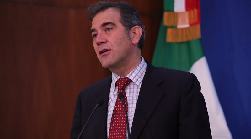 El Consejero Presidente del INE, Lorenzo Córdova, señala como un riesgo que una reforma de carácter refundacional se implemente por primera vez en una elección presidencial donde hay mucho en juego.