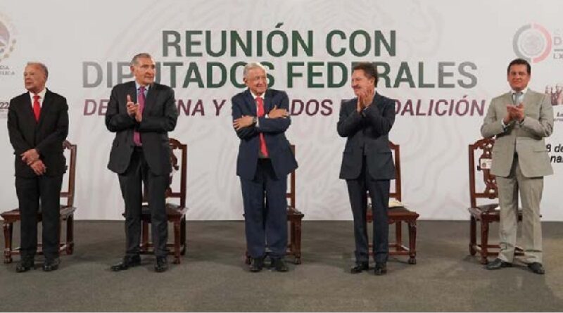 A pesar de los resultados adversos de la Revocación de Mandato y de la Reforma Eléctrica, López Obrador sigue en su transición y sigue al frente de la campaña electoral del 2024.