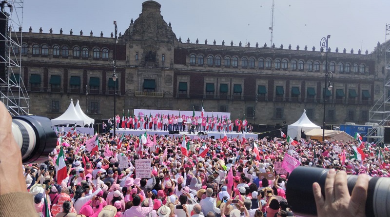 Exigen mexicanos a AMLO sacar las manos de la elección